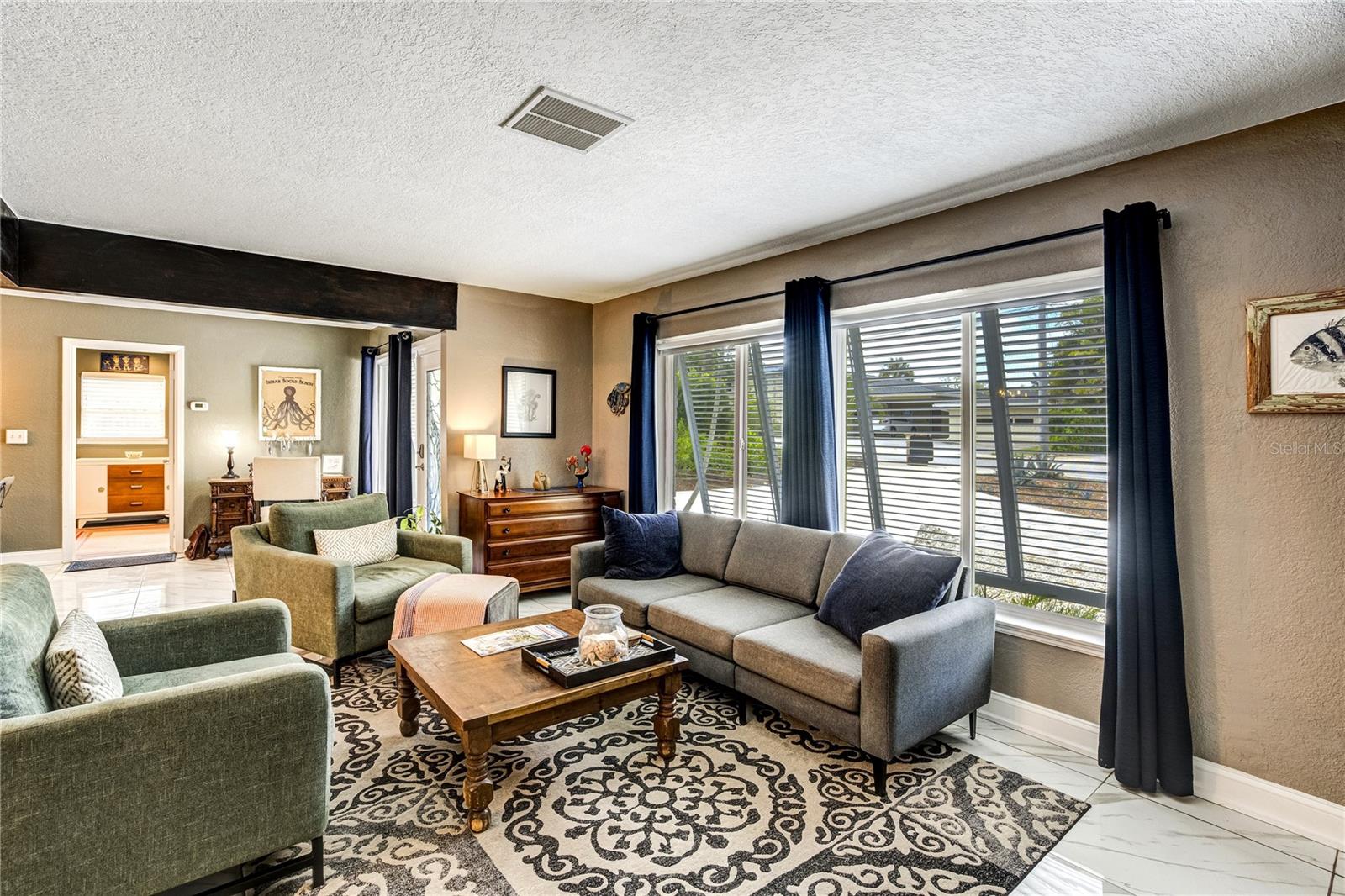326 Mehlenbacher, Belleair, FL 33756