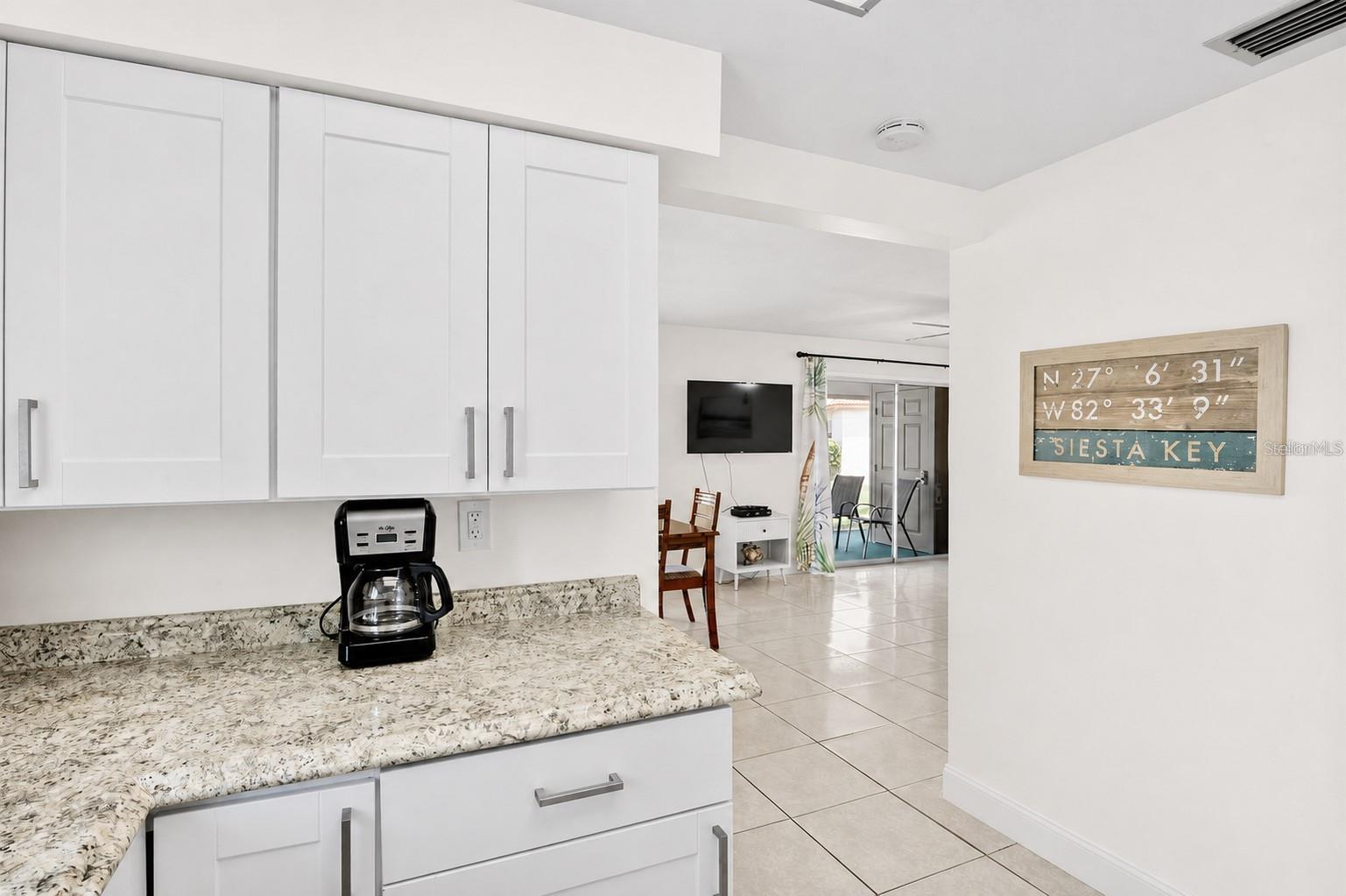 159 Vista Hermosa Unit 27b, Sarasota, FL 34242