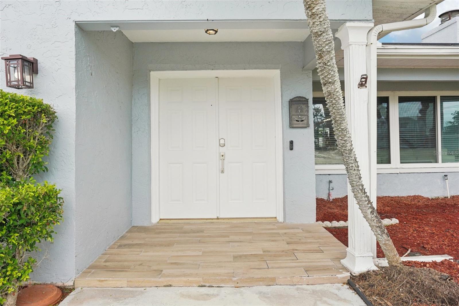 6010 Bayou Grande, St Petersburg, FL 33703