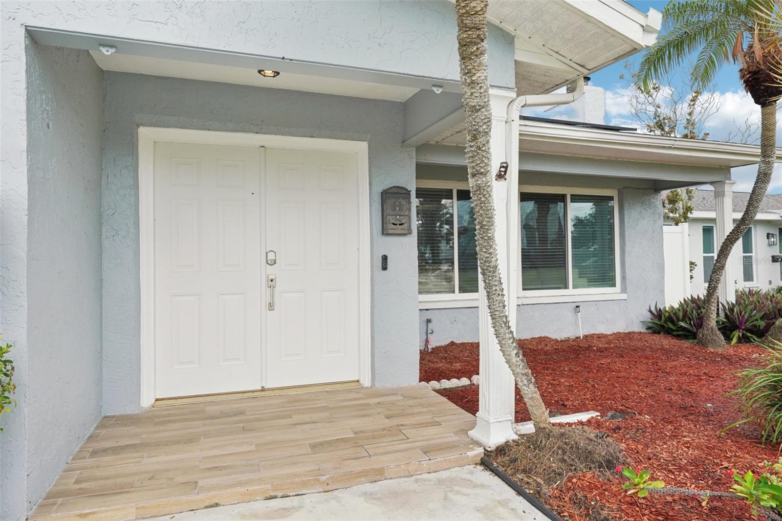 6010 Bayou Grande, St Petersburg, FL 33703