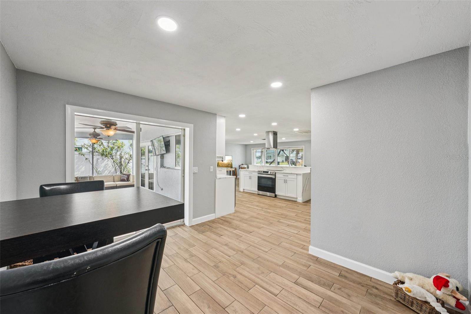 6010 Bayou Grande, St Petersburg, FL 33703