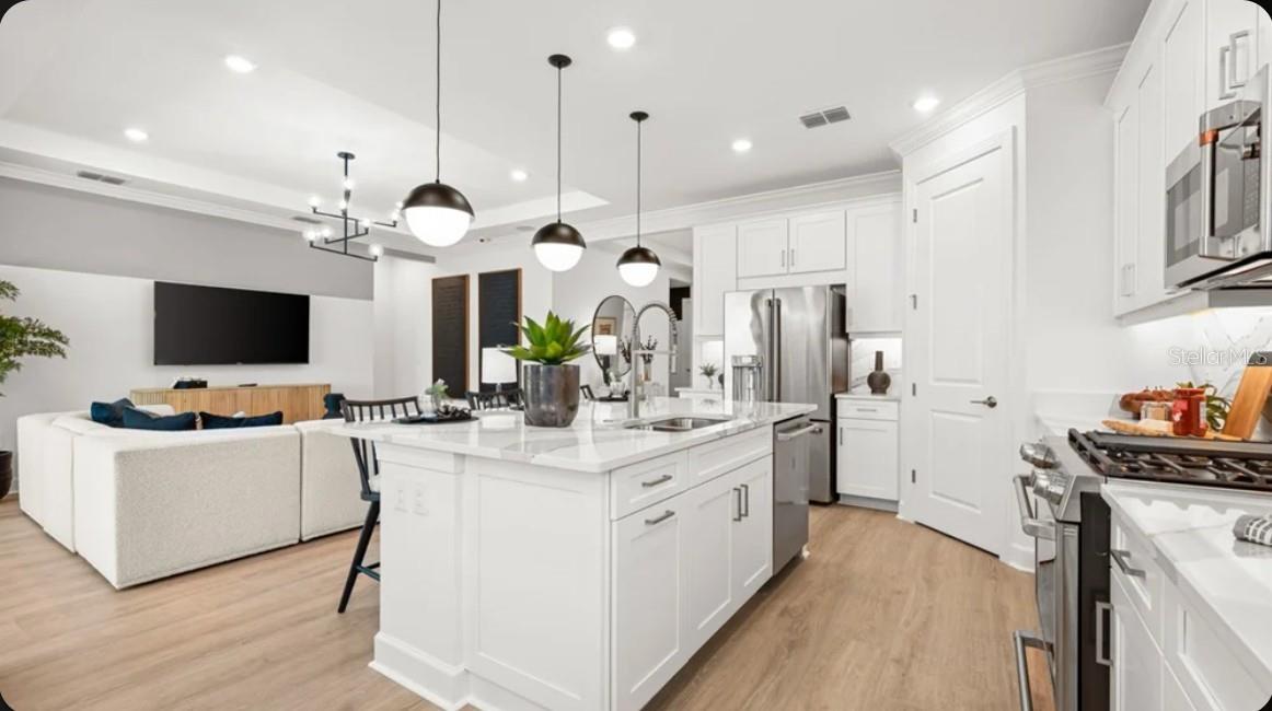 7424 Moonbeam, Sarasota, FL 34241