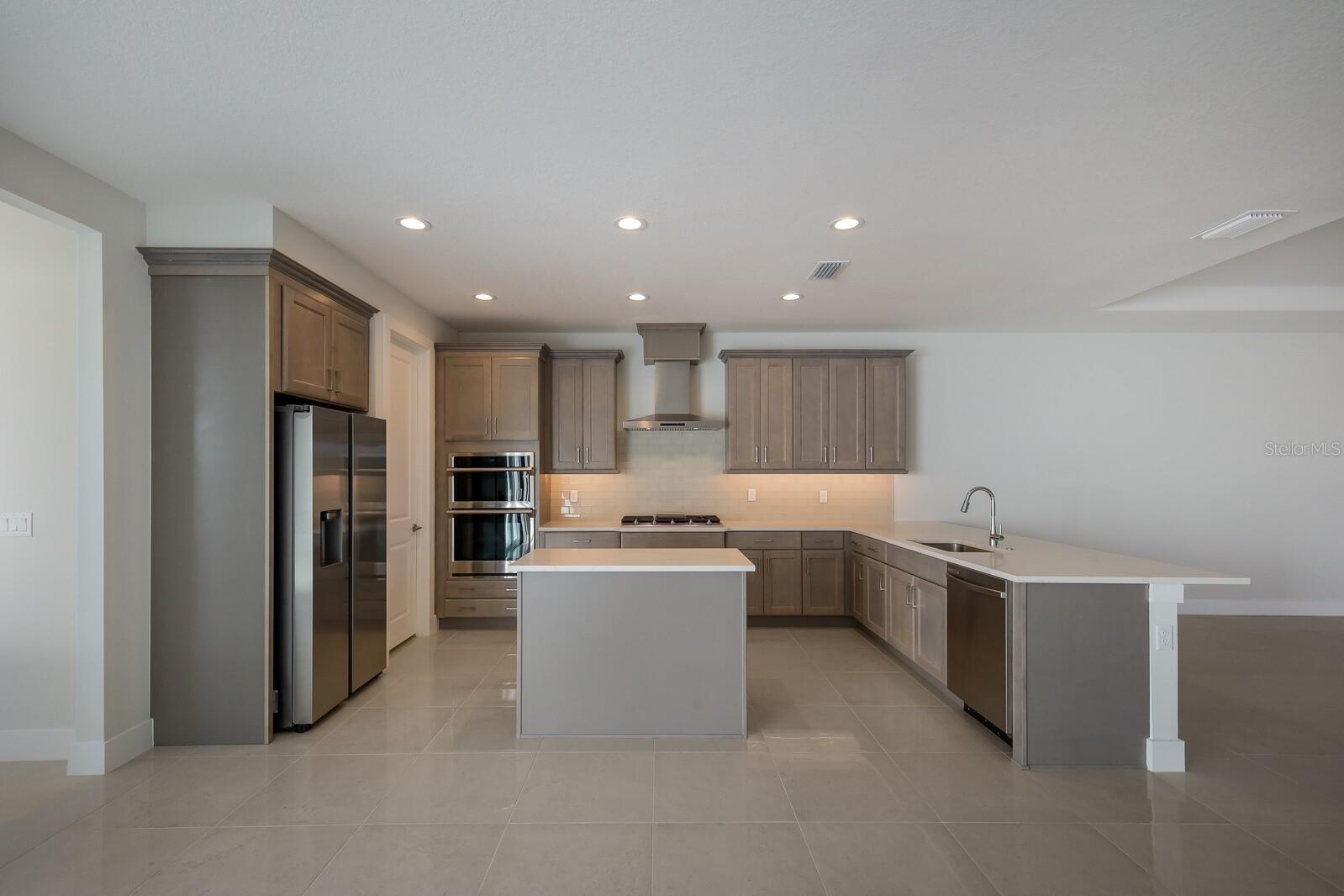 6009 White Mangrove, Bradenton, FL 34210