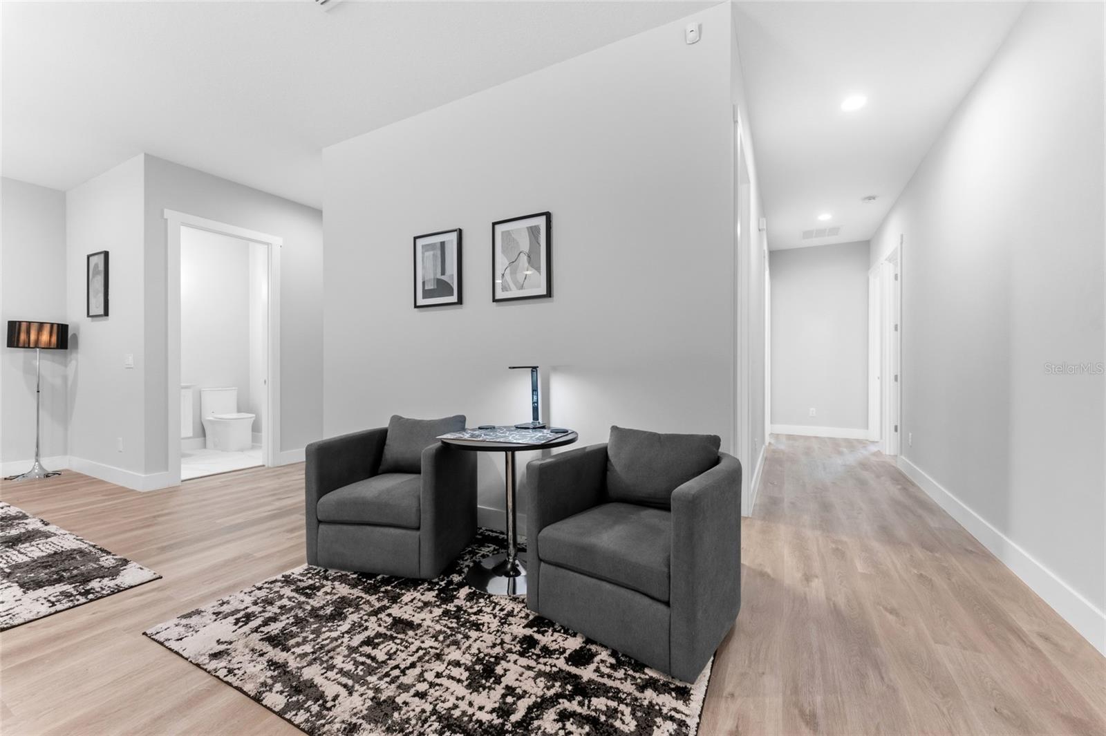 9714 Van, Tampa, FL 33615
