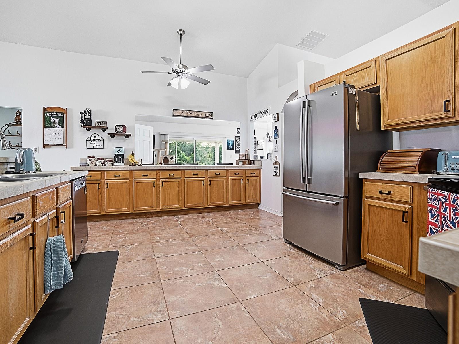 3851 Manor Oaks, Leesburg, FL 34748