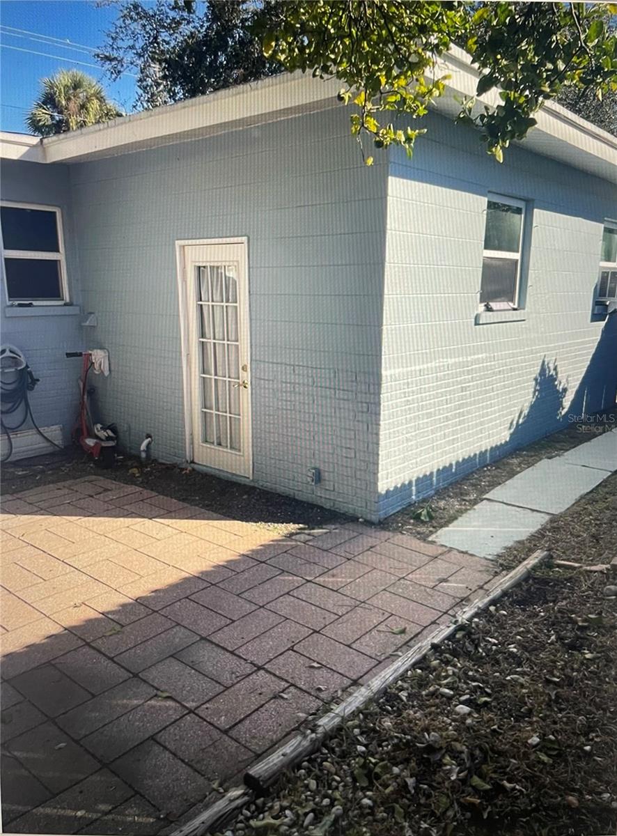 1929 3rd, Bradenton, FL 34208
