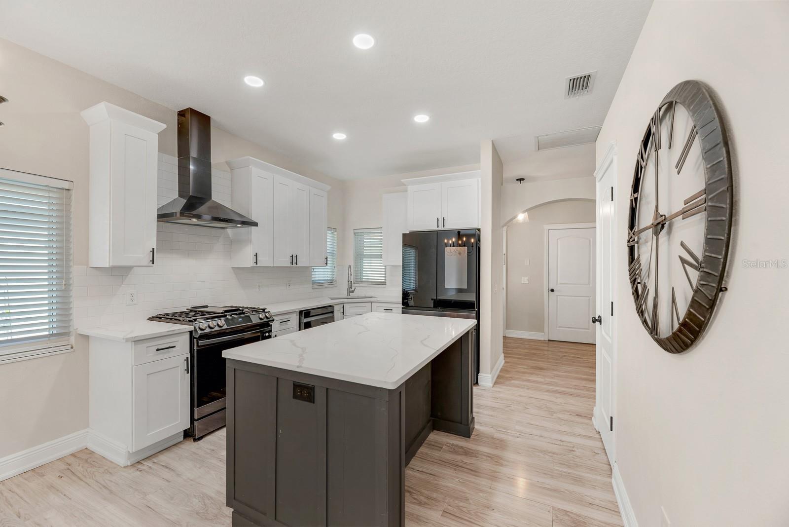 6116 Skylarkcrest, Lithia, FL 33547