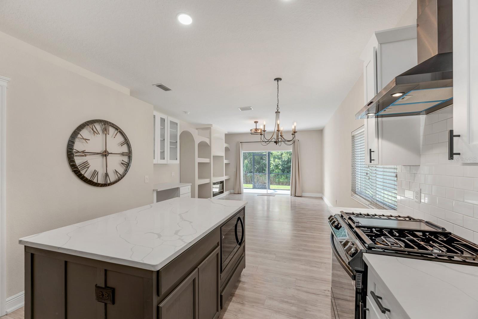 6116 Skylarkcrest, Lithia, FL 33547