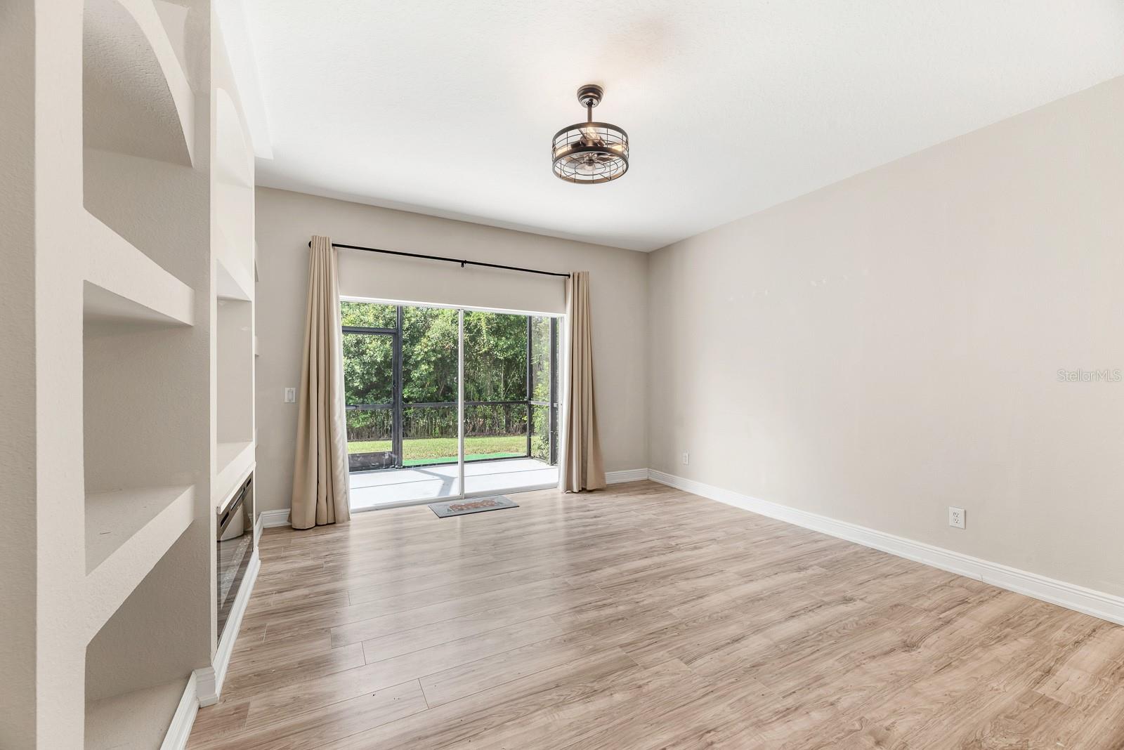 6116 Skylarkcrest, Lithia, FL 33547