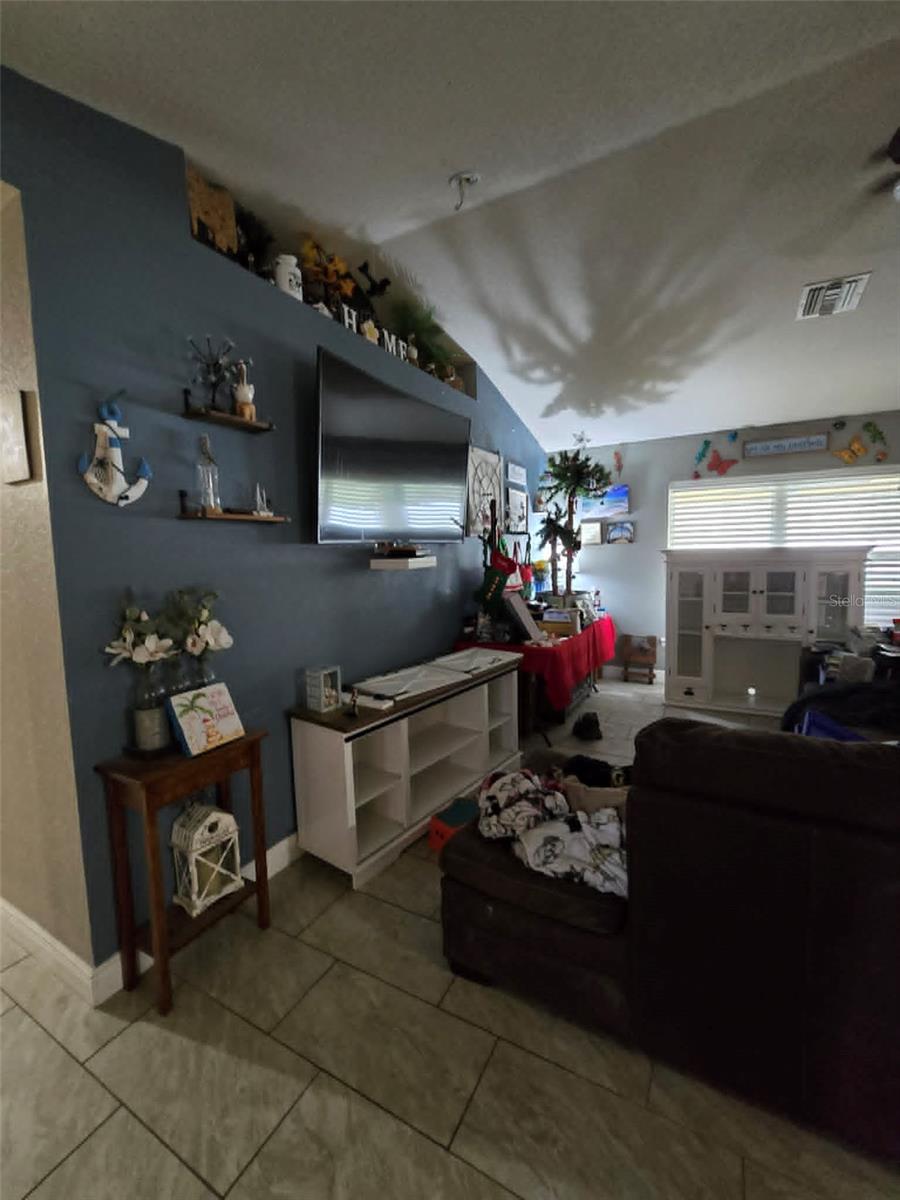 1982 Winslow, North Port, FL 34286