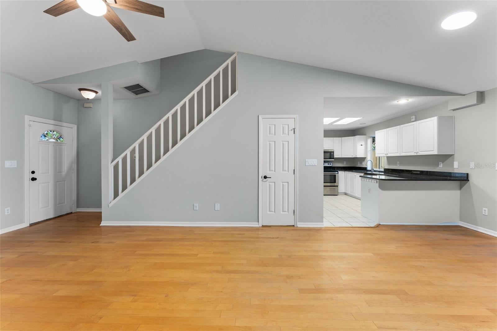 805 Smith, Orlando, FL 32804