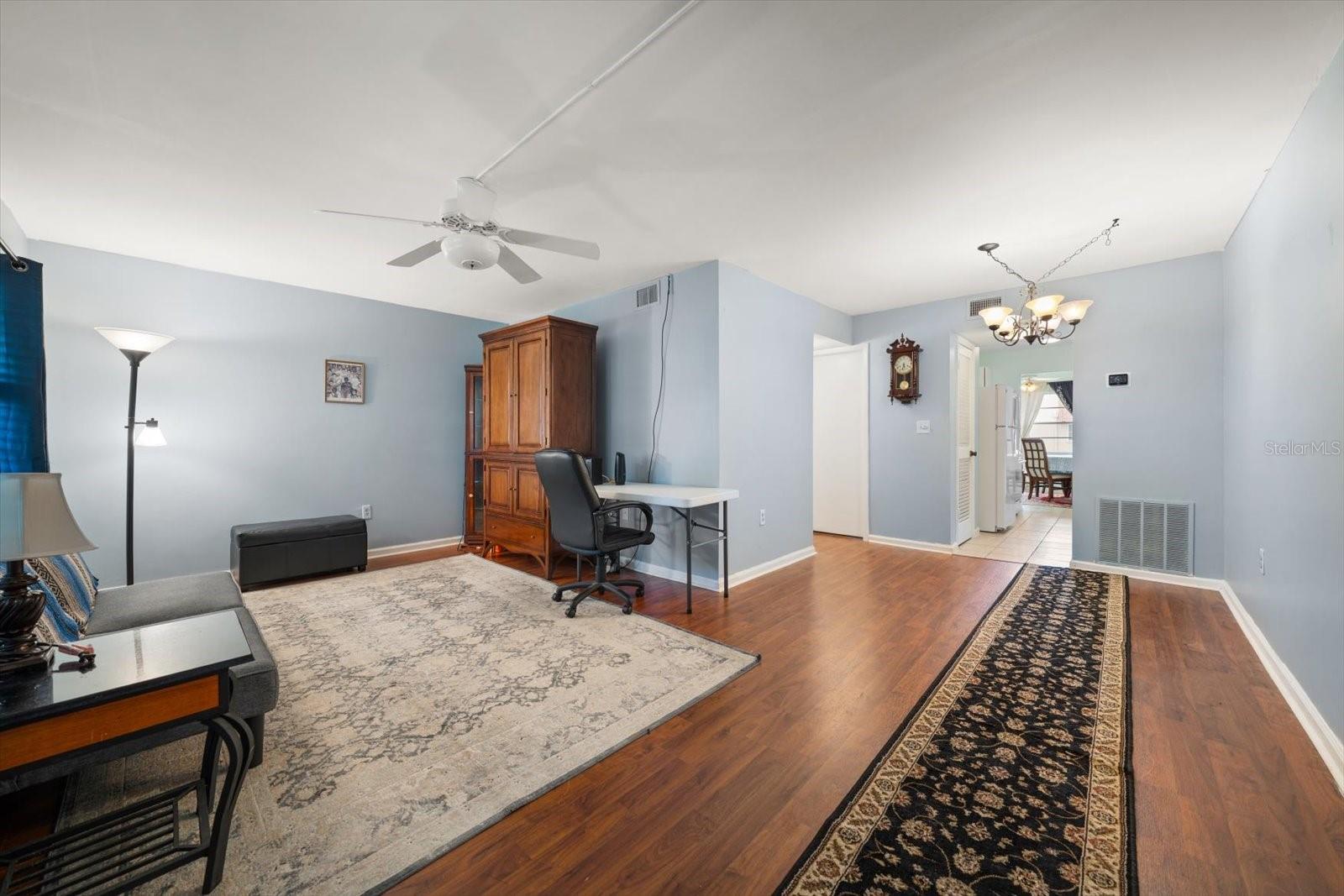 10033 64th Unit 19, St Petersburg, FL 33708