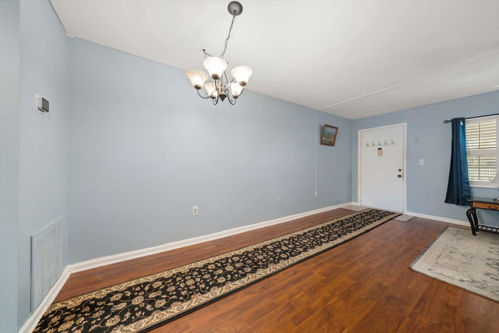 10033 64th Unit 19, St Petersburg, FL 33708
