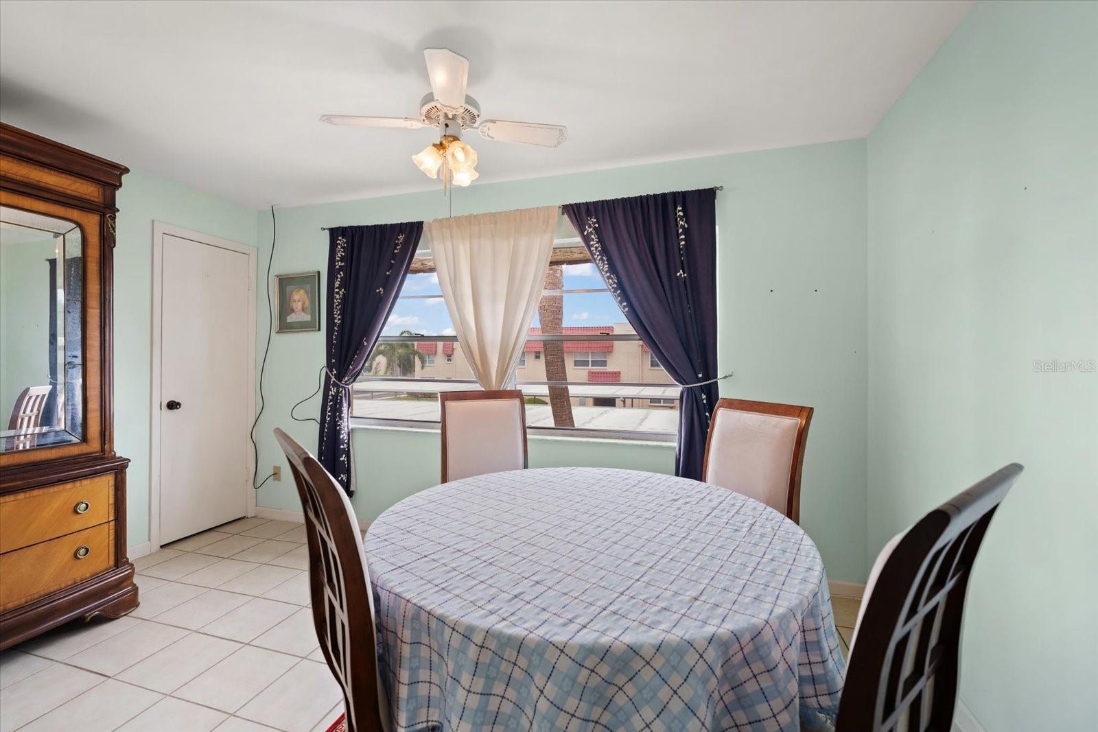 10033 64th Unit 19, St Petersburg, FL 33708