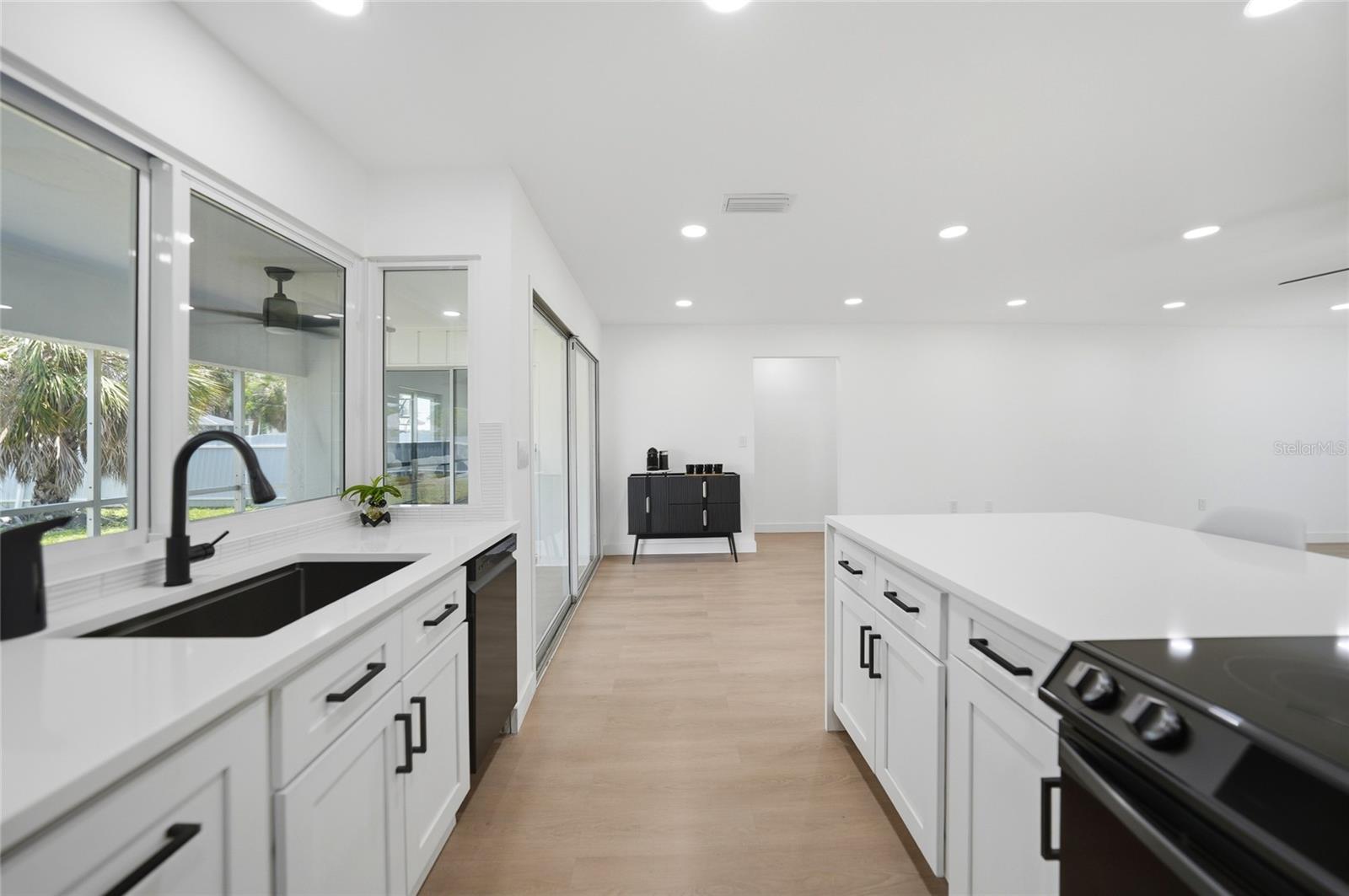2506 Lakeshore, Port Charlotte, FL 33952