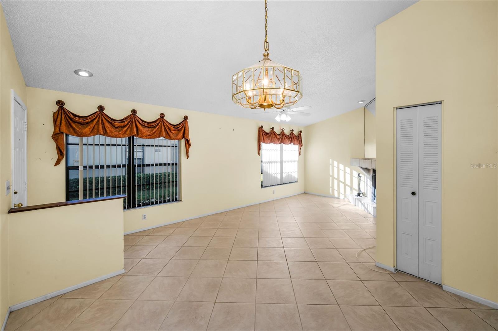 3500 Magnolia Ridge Unit 405, Palm Harbor, FL 34684
