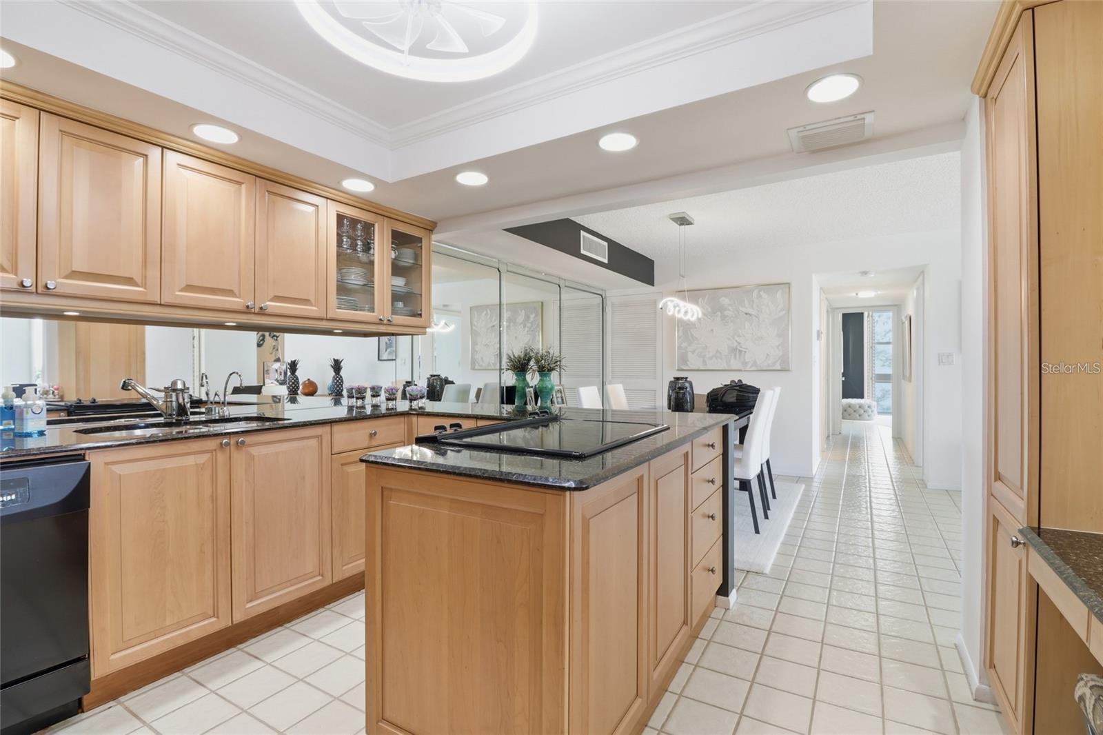 2301 Gulf of Mexico Unit 45n, Longboat Key, FL 34228