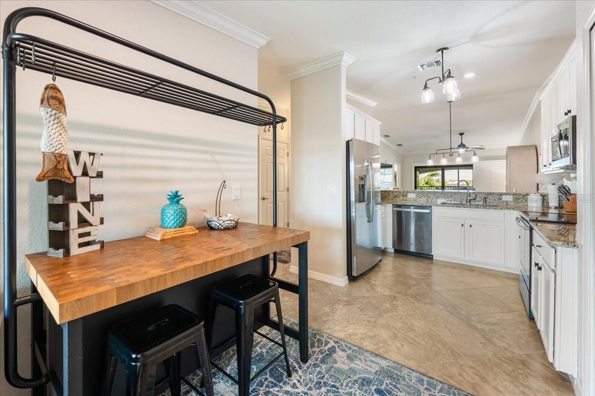 5557 Palmer Unit 202, Bradenton, FL 34211