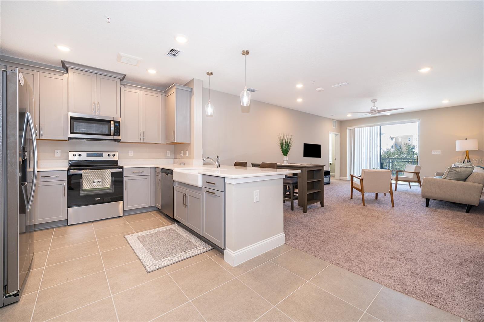 7521 Laureate Unit 5208, Orlando, FL 32827