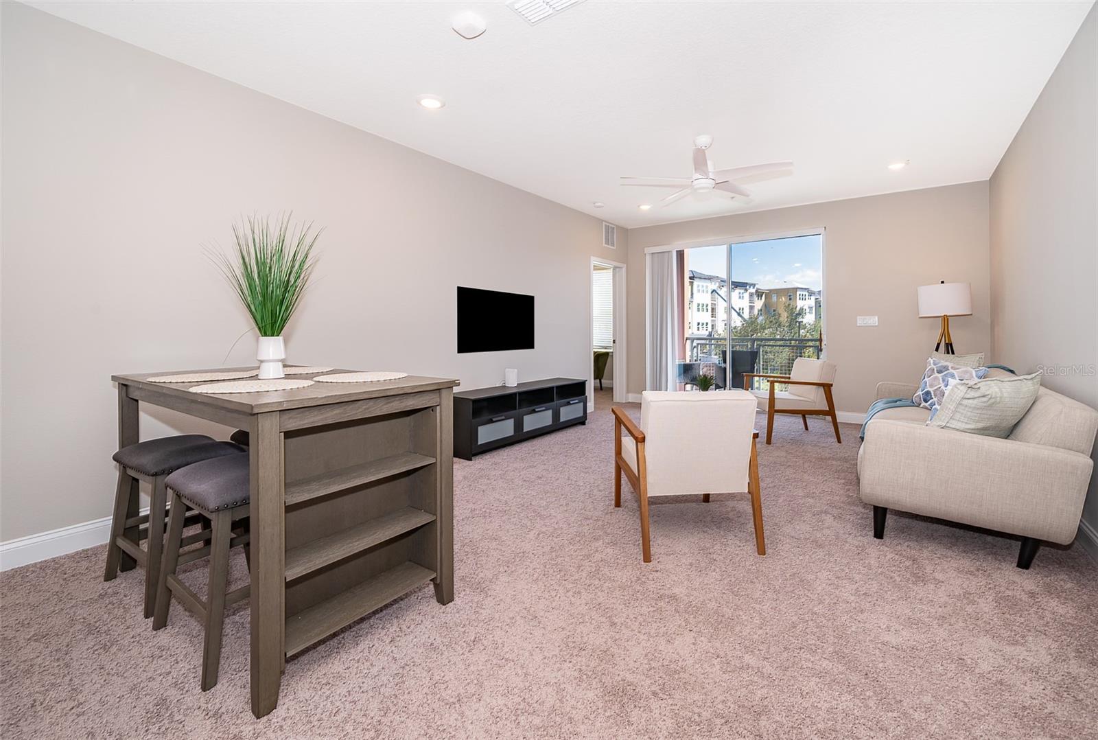 7521 Laureate Unit 5208, Orlando, FL 32827