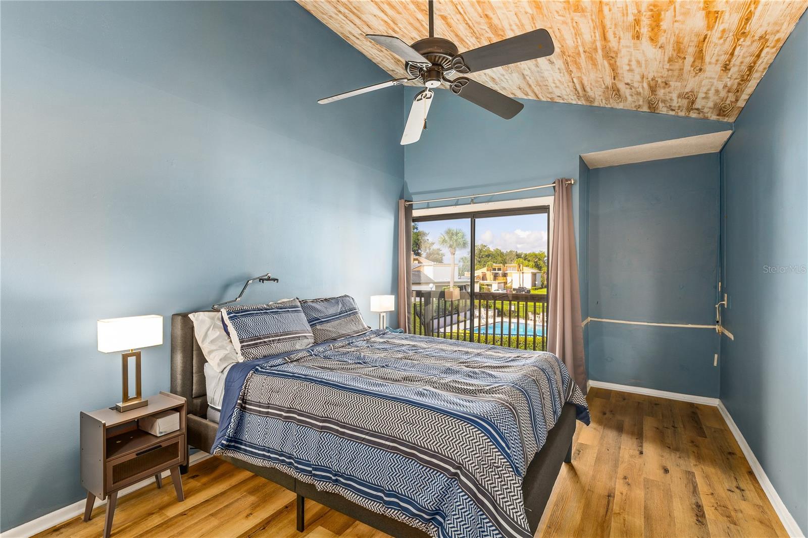 1051 Highland Unit 7d, Mount Dora, FL 32757
