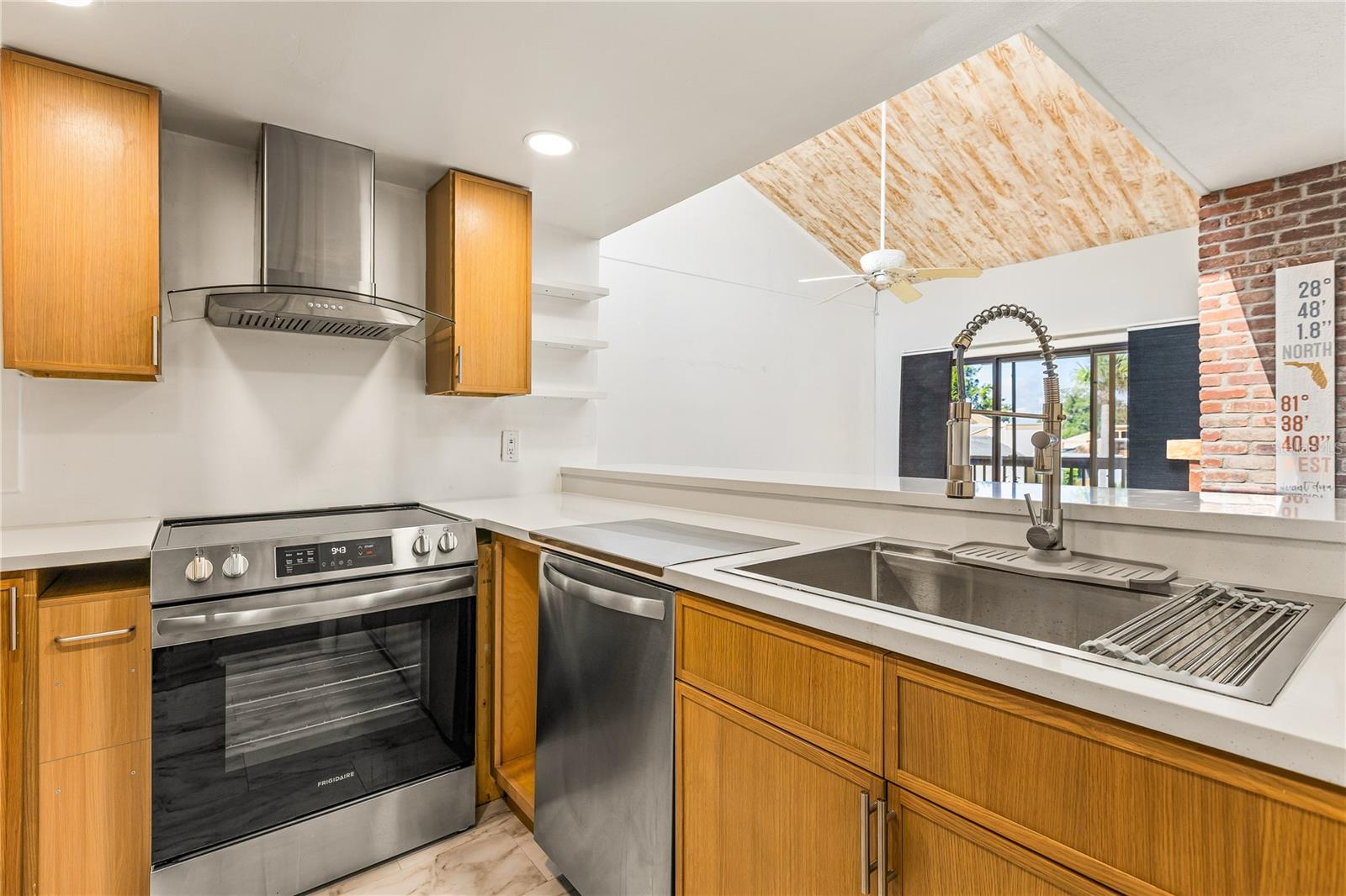 1051 Highland Unit 7d, Mount Dora, FL 32757