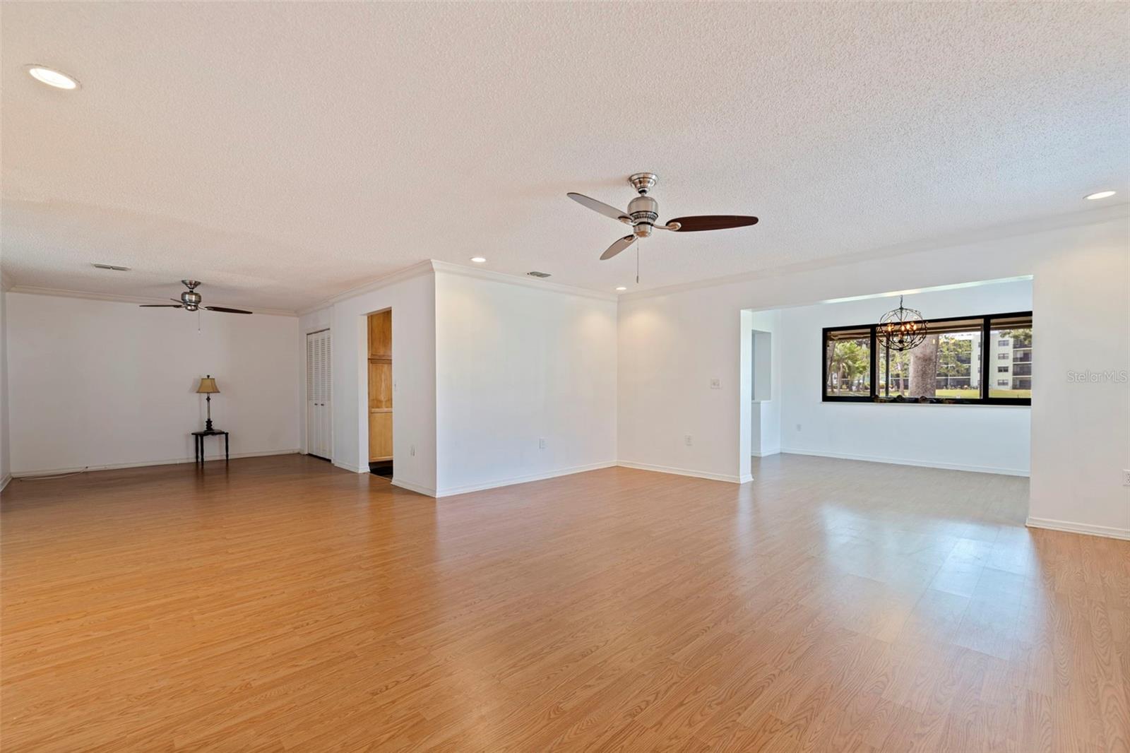 8140 Terrace Garden Unit 103, St Petersburg, FL 33709