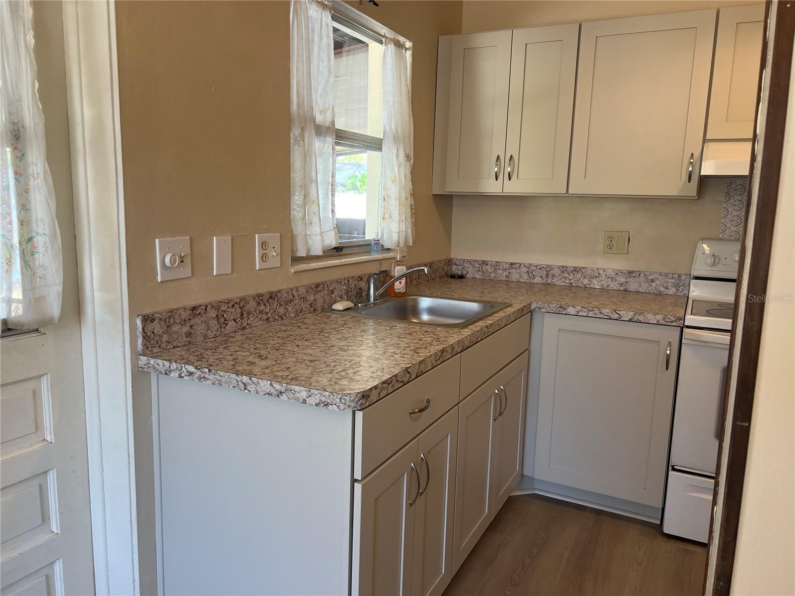 321 Alba, Venice, FL 34285