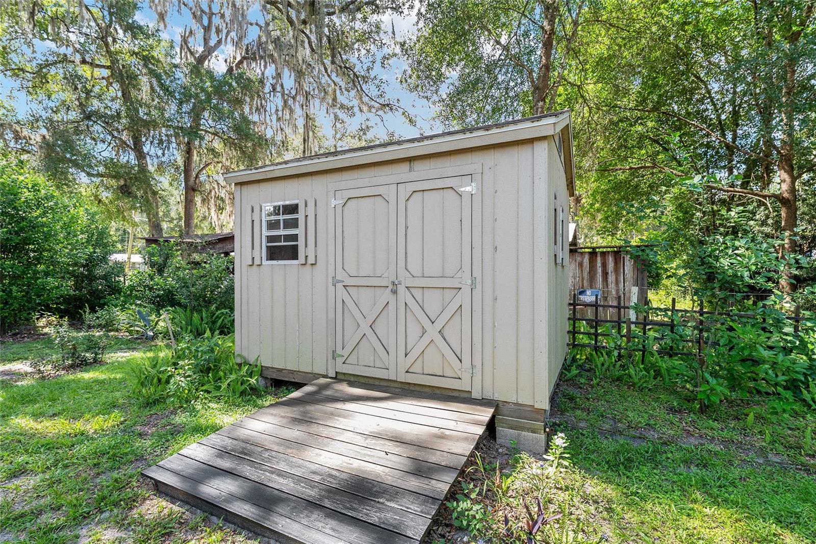 25140 133rd, Fort Mc Coy, FL 32134