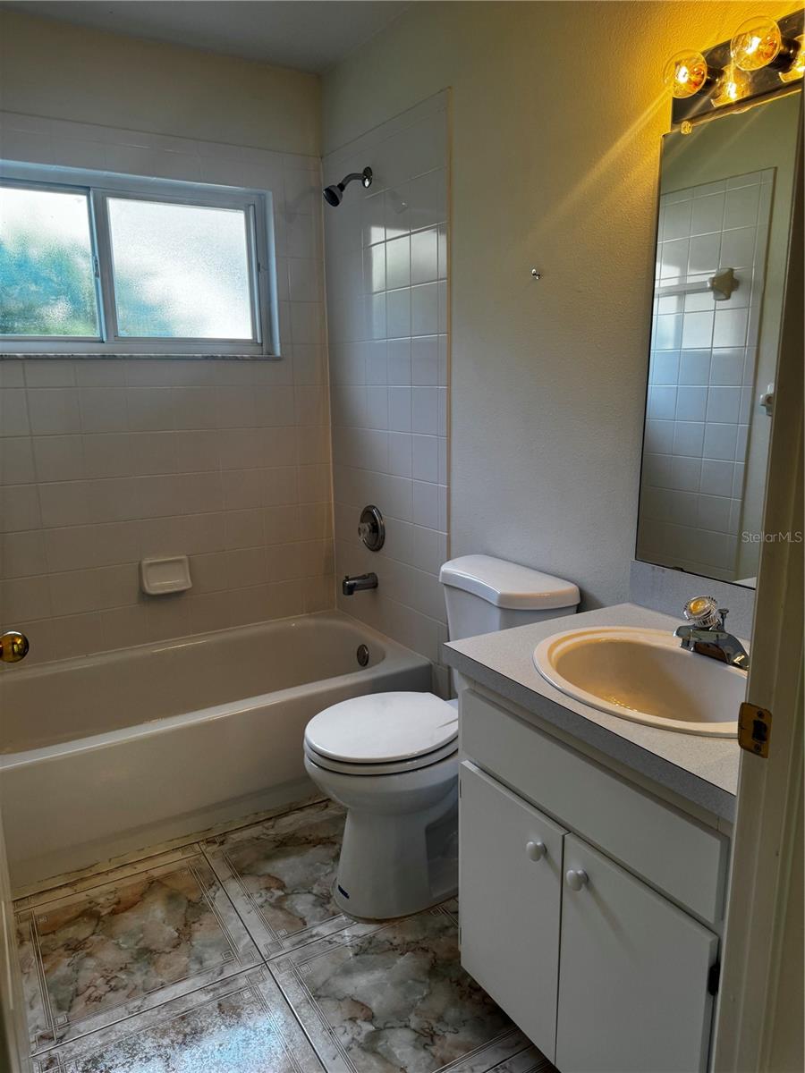 8806 Cypress Hammock, Tampa, FL 33614