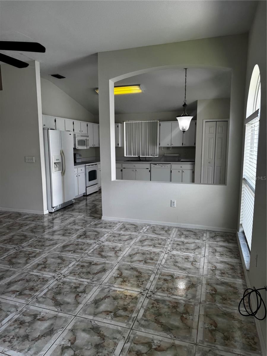 8806 Cypress Hammock, Tampa, FL 33614