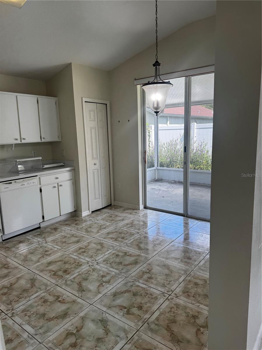 8806 Cypress Hammock, Tampa, FL 33614