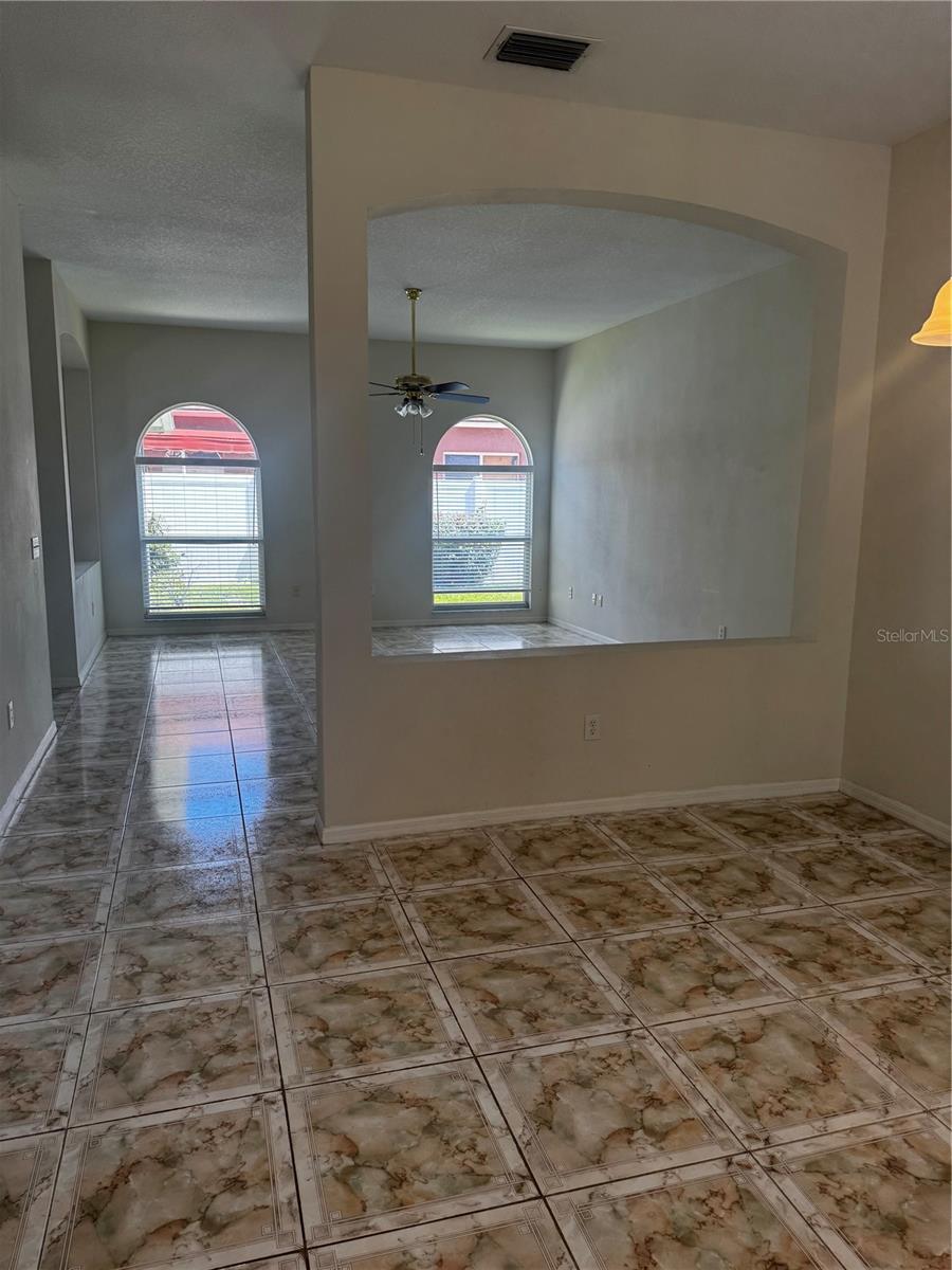 8806 Cypress Hammock, Tampa, FL 33614