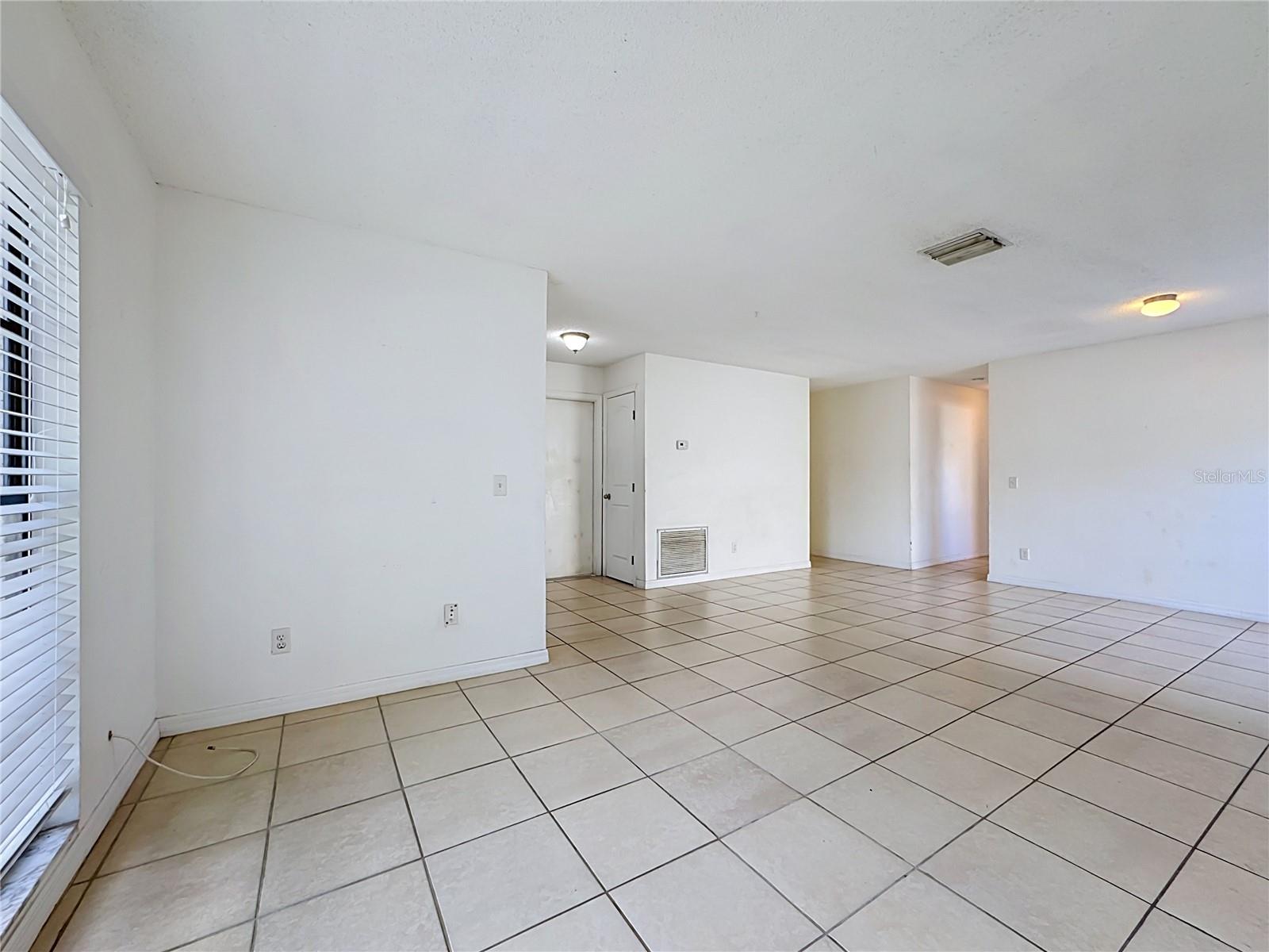 5664 25th Street, Bradenton, FL 34203