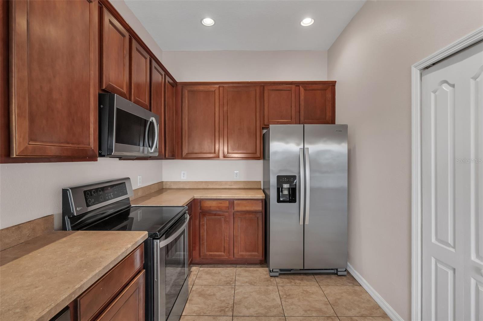 1913 Estancia Unit 1913, Kissimmee, FL 34741