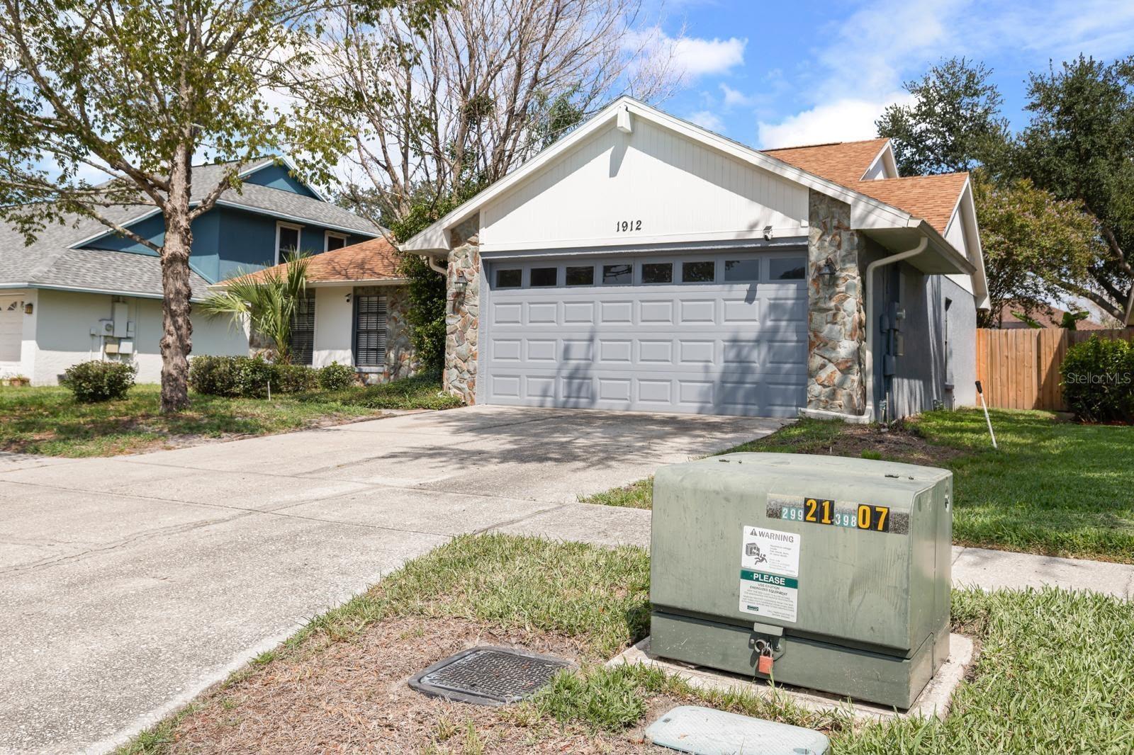 1912 Firethorn, Brandon, FL 33511
