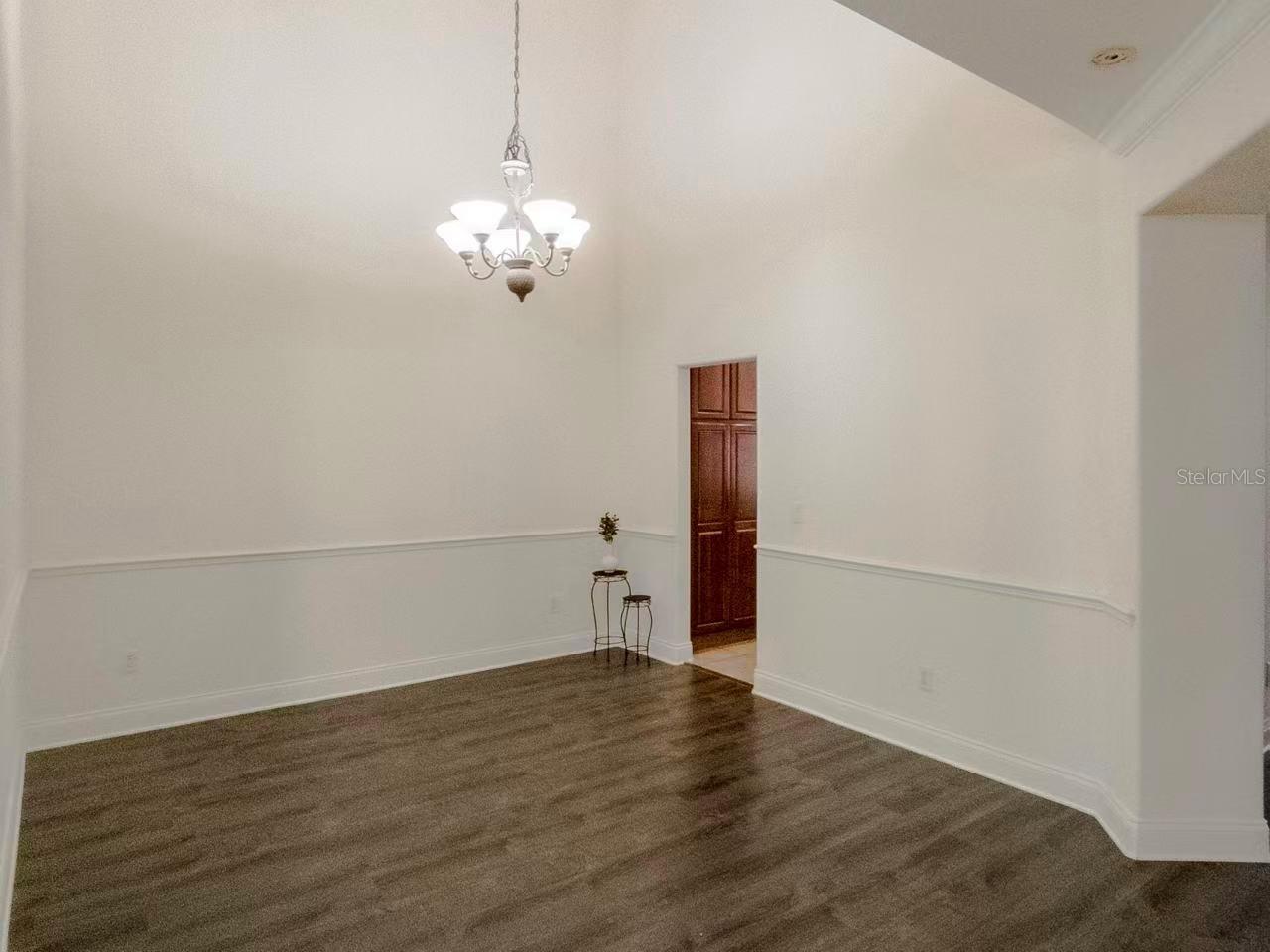 7174 Regina, Orlando, FL 32819