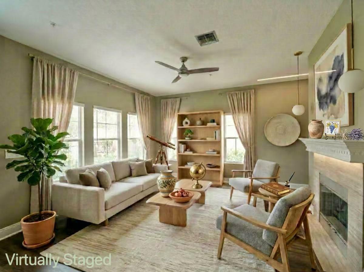 7174 Regina, Orlando, FL 32819