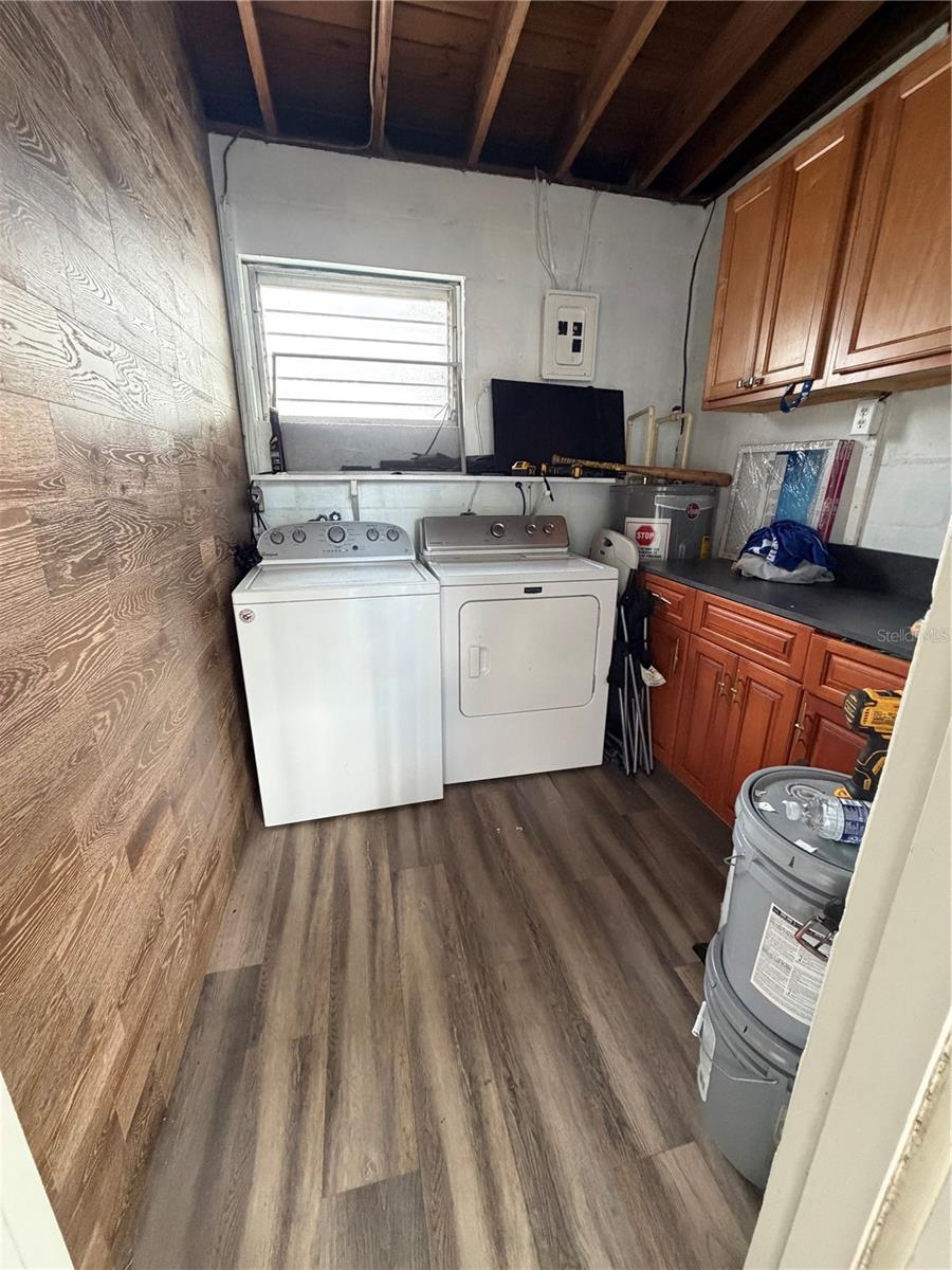 10111 Ola, Tampa, FL 33612
