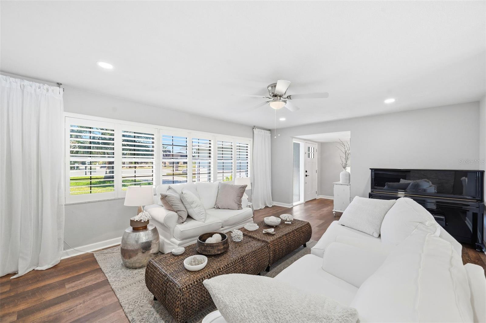 14297 Geneva, Largo, FL 33774