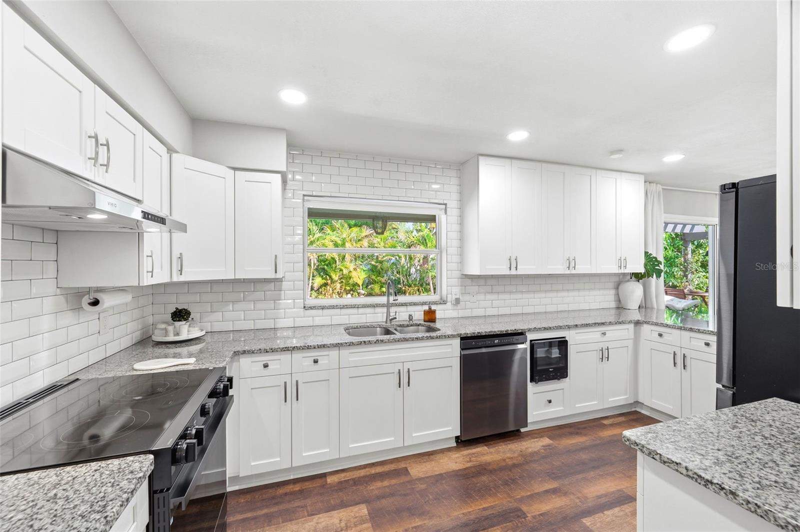14297 Geneva, Largo, FL 33774