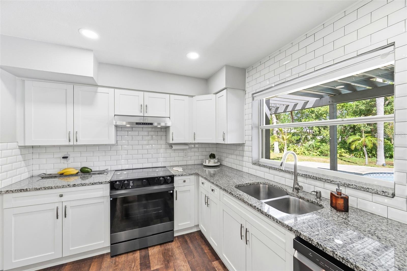 14297 Geneva, Largo, FL 33774