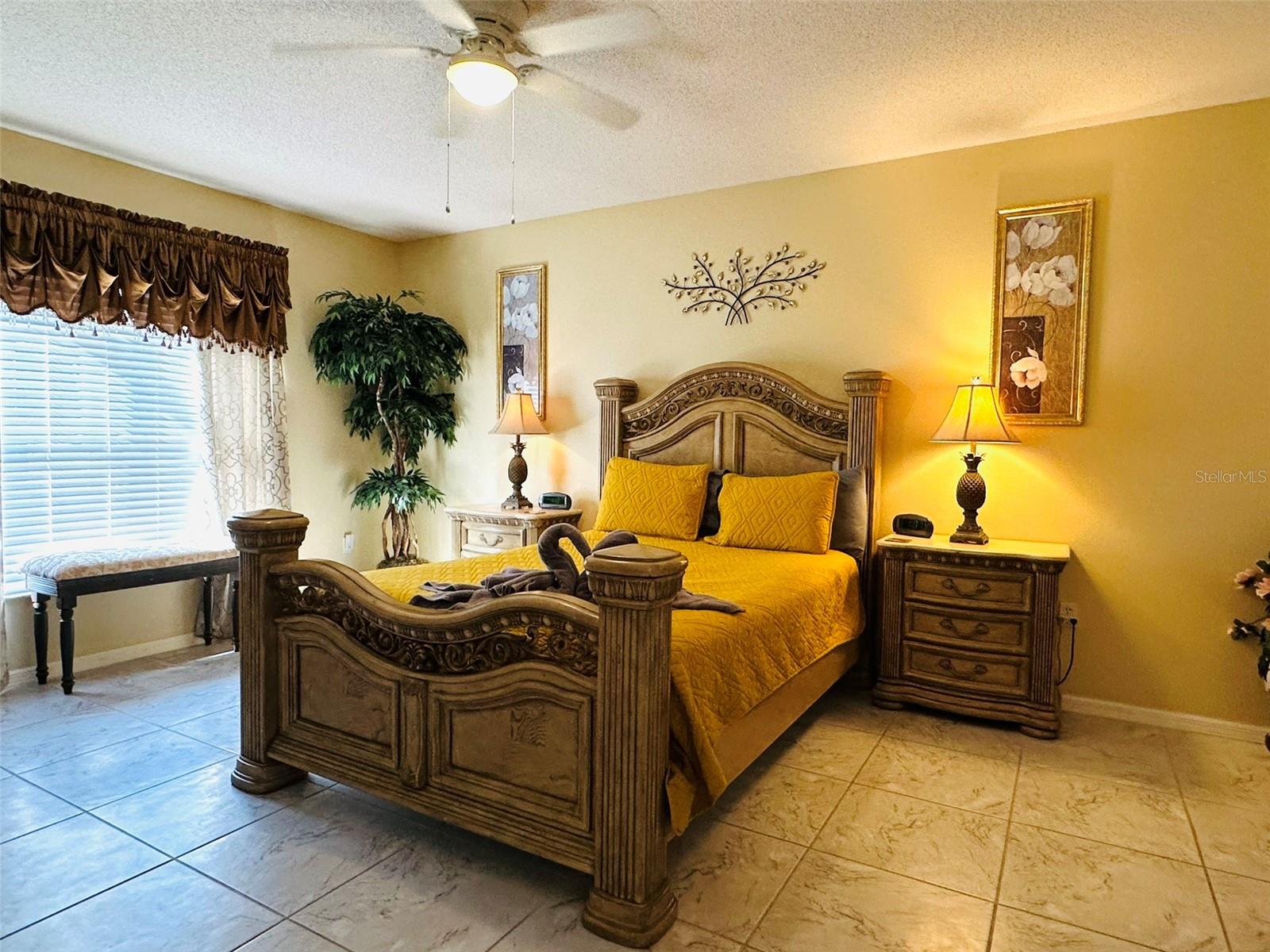 1049 Lake Berkley, Kissimmee, FL 34746