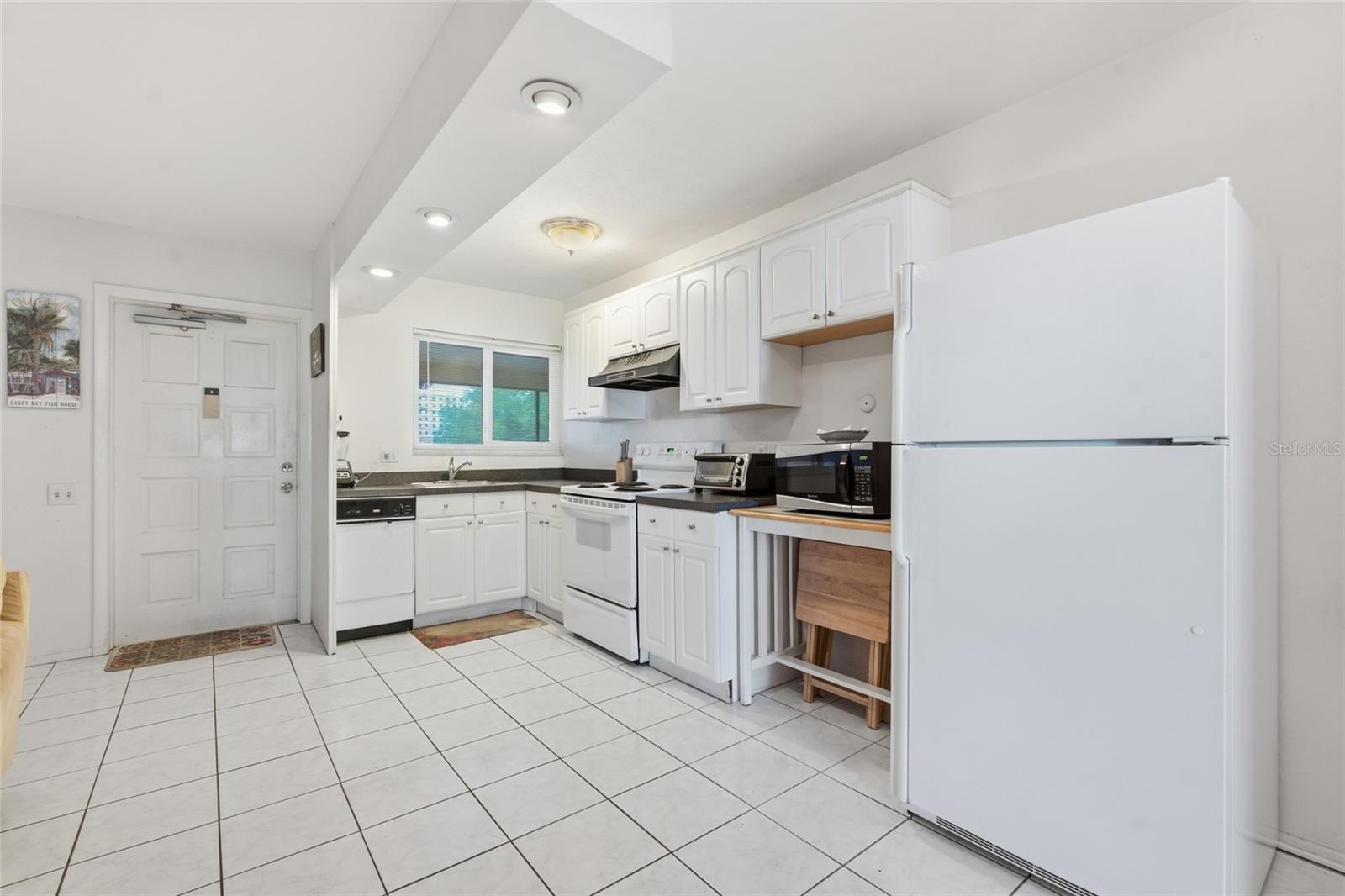 615 Palm Unit 10, Sarasota, FL 34236