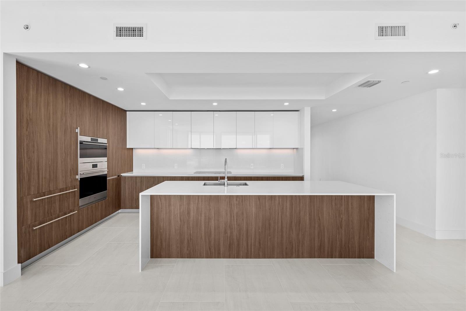 5713 Bowen Daniel Dr. Unit 1506, Tampa, FL 33616