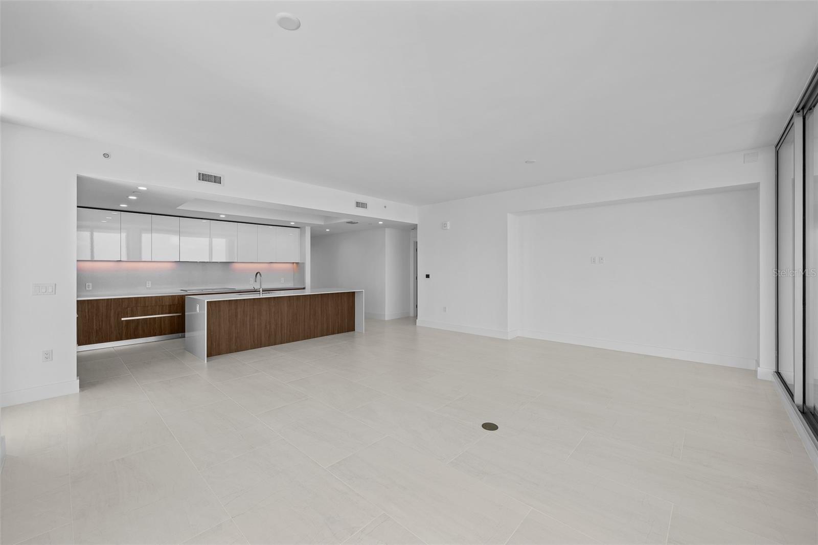 5713 Bowen Daniel Dr. Unit 1506, Tampa, FL 33616