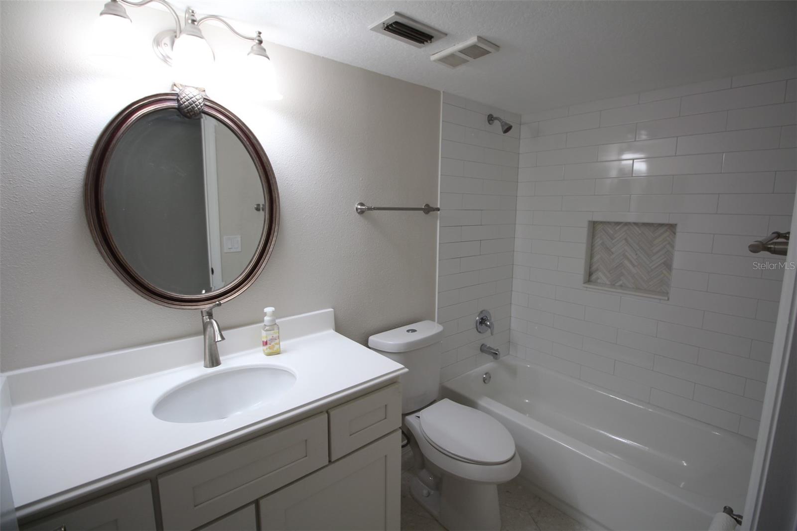 5301 White Cliff Unit 2, Orlando, FL 32812