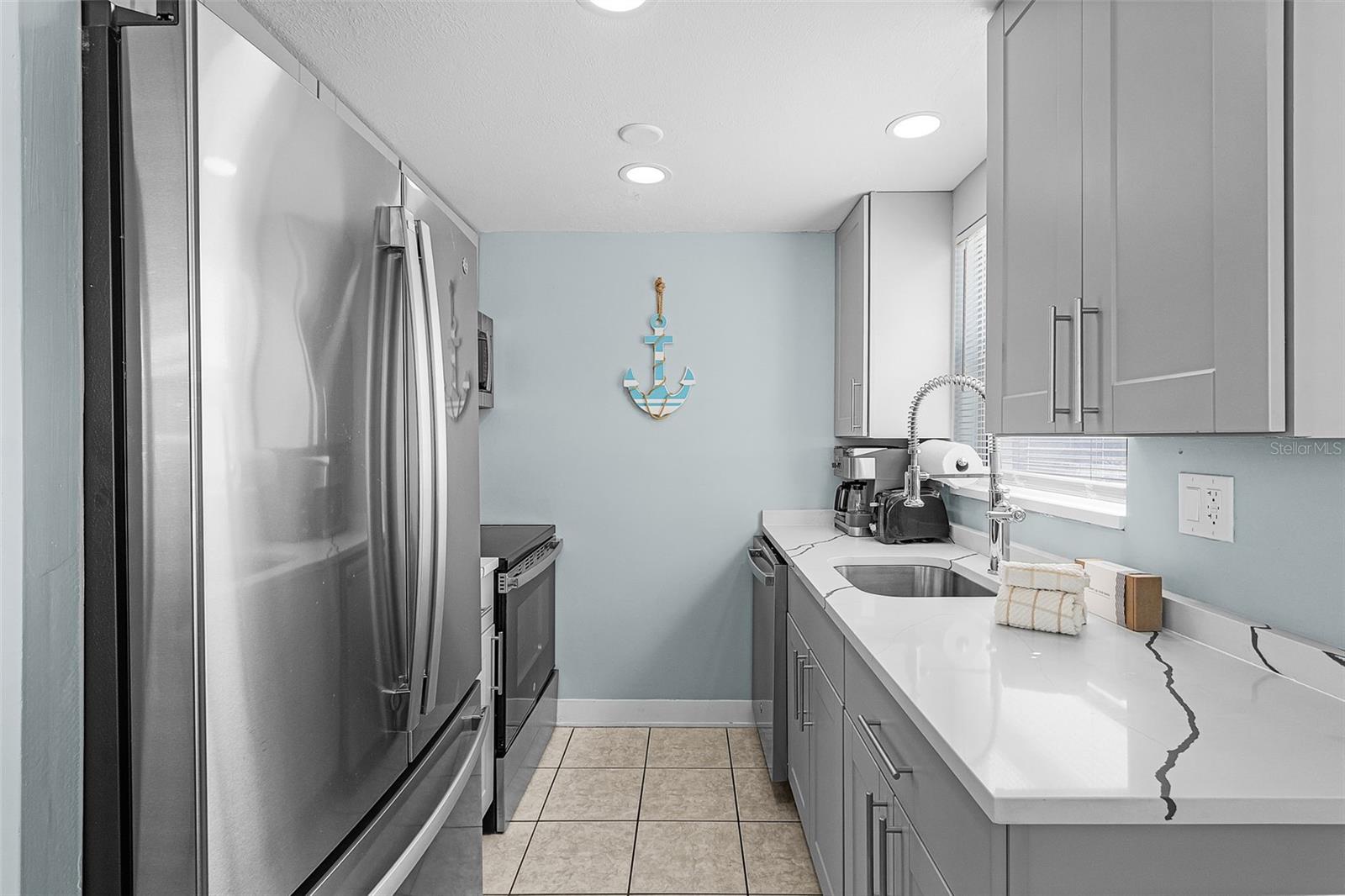 6020 Midnight Pass Unit 49, Sarasota, FL 34242