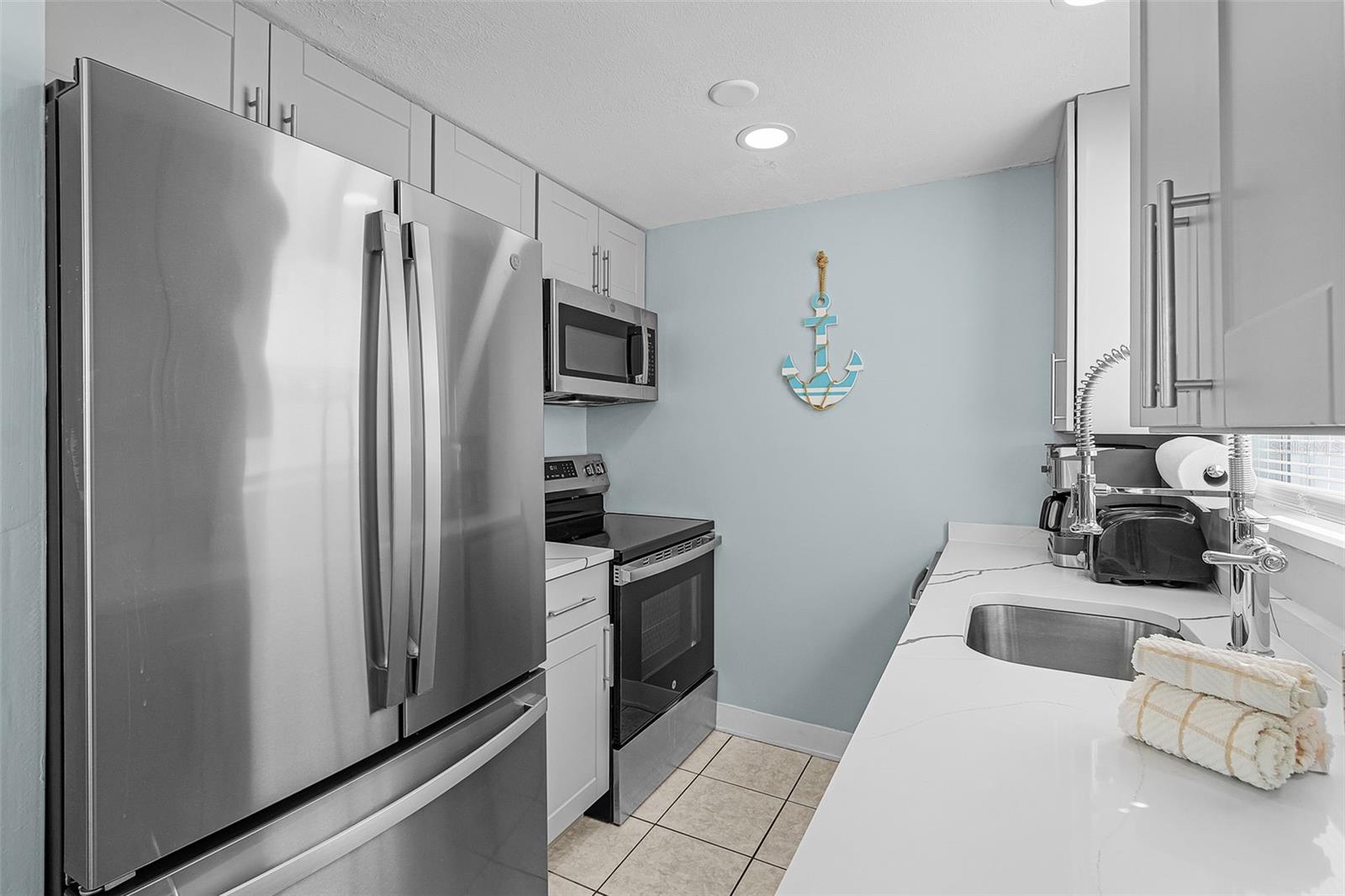 6020 Midnight Pass Unit 49, Sarasota, FL 34242