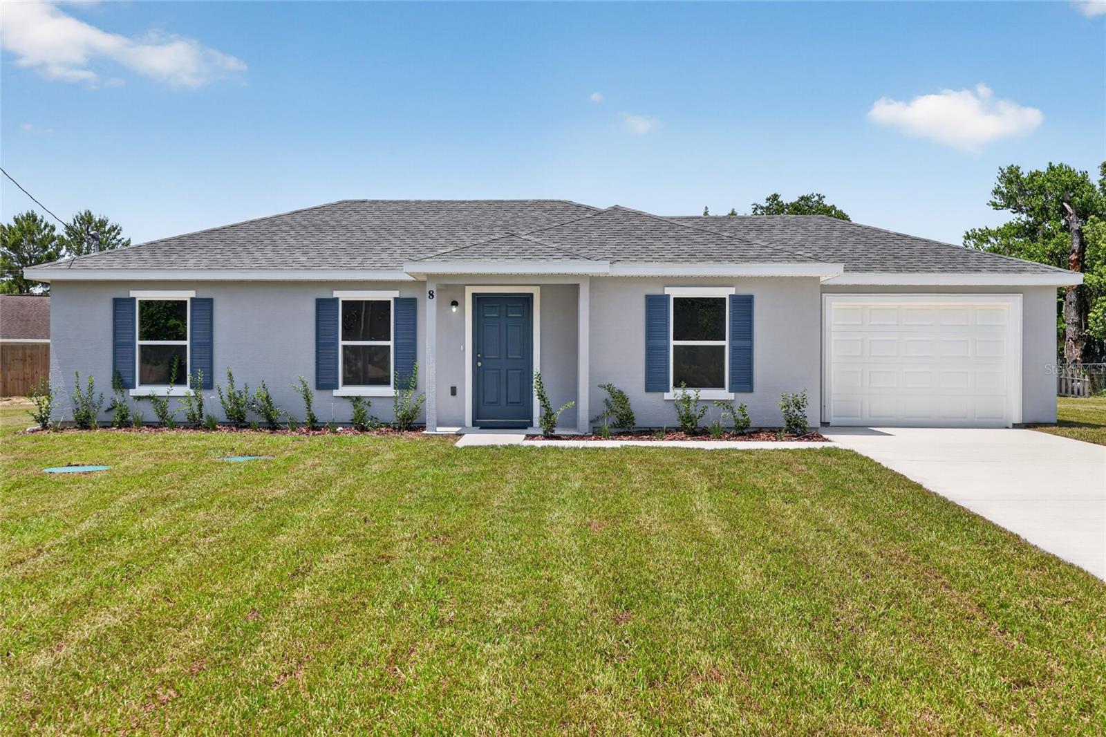 8 Oak Circle, Ocala, FL 34472